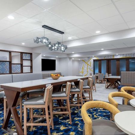 Hampton Inn Albertville, Al Buitenkant foto